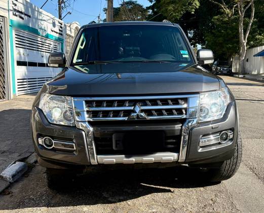 MITSUBISHI PAJERO FULL 3.8 HPE 4X4 V6 24V GASOLINA 4P AUTOMÁTICO